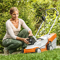 STIHL RMA 235 SET Аккумуляторная газонокосилка STIHL, AK20, AL 101 63112000005, Газонокосилки аккумуляторные Штиль